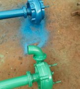 養(yǎng)殖場(chǎng)排污泵選擇之污水泵，立式絞刀抽糞泵